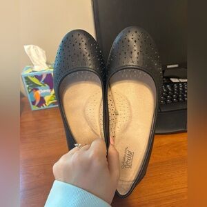 Black flats size 8.5 wide